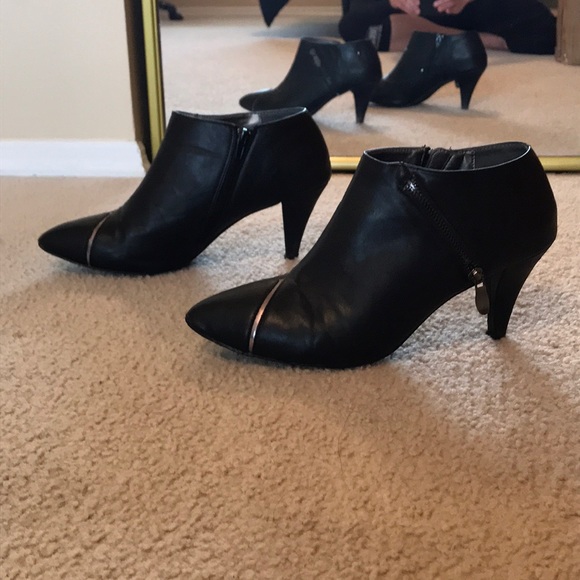Avon Shoes - Ankle Boot Heels (Cushion Walk by Avon)